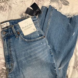 NWT A&F Kick Flare Jeans